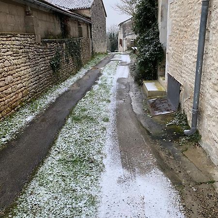 La Cour Blanche Villa Verteuil-sur-Charente Exterior photo